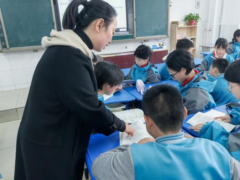 《进位制的认识与探索》——新乡市第十中学数学组科学教育优秀课例展评（二）