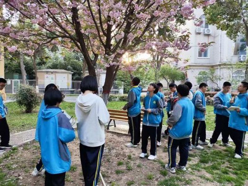 《观察周边环境中的生物》——新乡市第十中学生物组科学教育优秀课例展评（三）